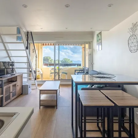 شقة Duplex Vue Terrasse & Parking باندول